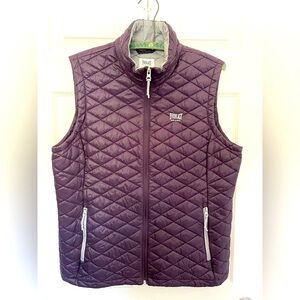 Everlast Sport sleeveless vest.